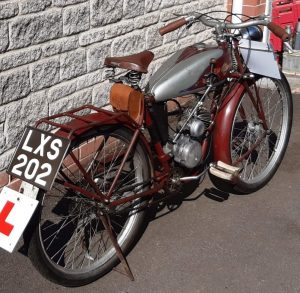 New-Map 1935 motorcycle with period number-plate