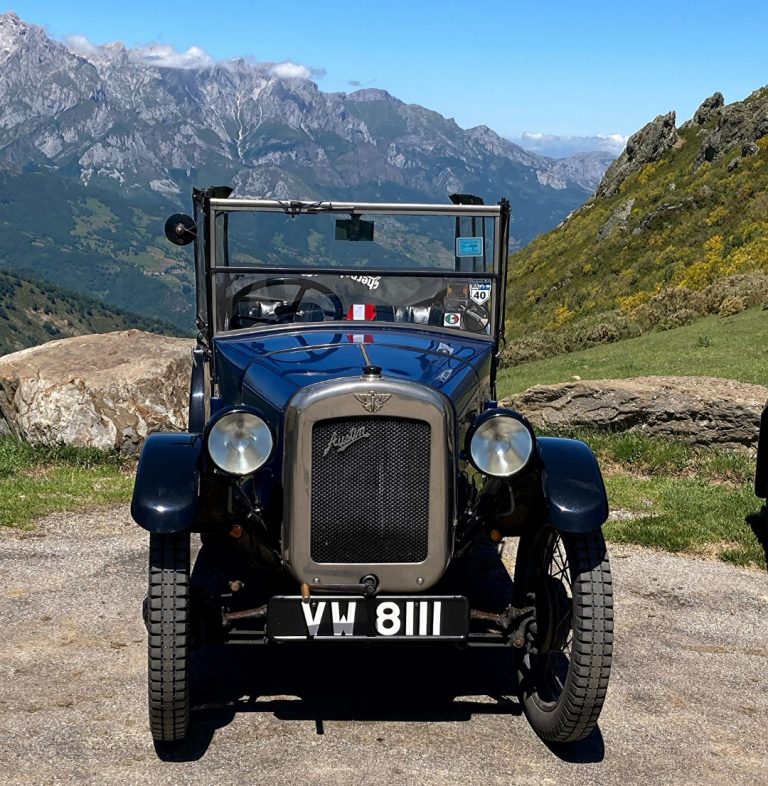 Hand painted number plates fully restored and fitted back onto a lovely 1929 Austin Seven